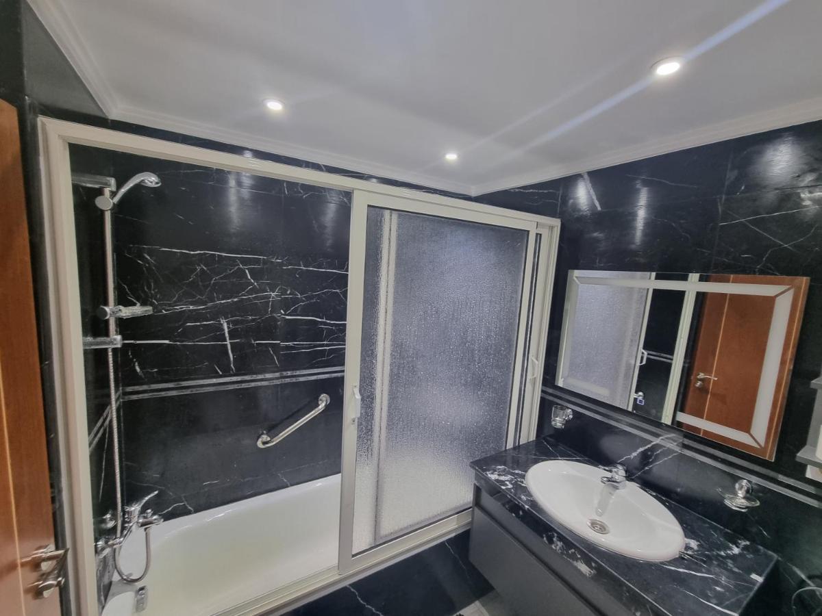 Appartement De Prestige, Vue Kasbah, Mer Et Vieux Port タンジェ エクステリア 写真