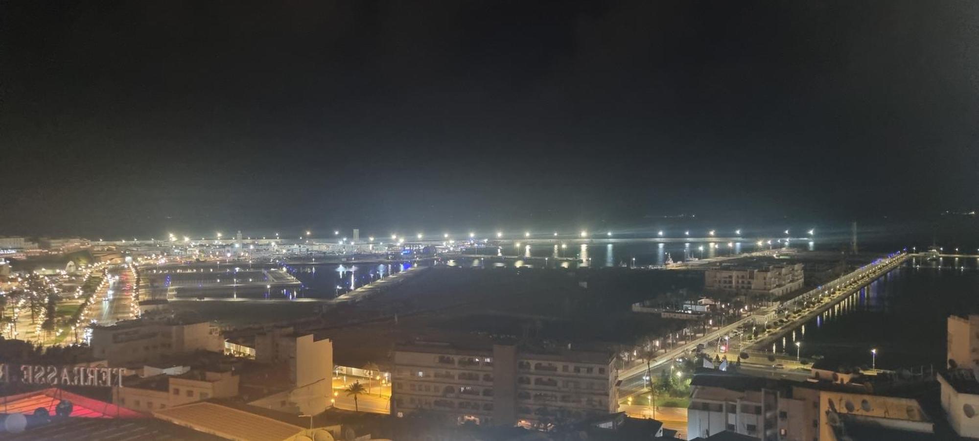 Appartement De Prestige, Vue Kasbah, Mer Et Vieux Port タンジェ エクステリア 写真